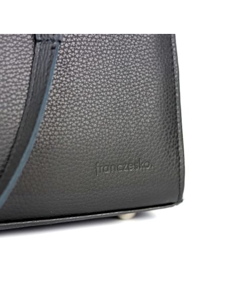 T-02-TOREBKA-Z-OCZKAMI-CZARNA