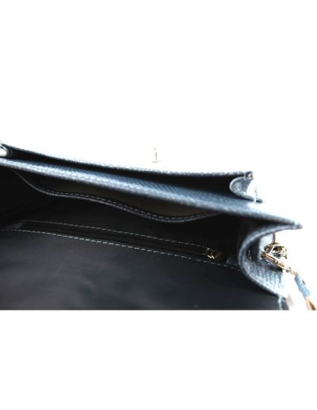 Torebka z klapką - print jaszczurka błękit