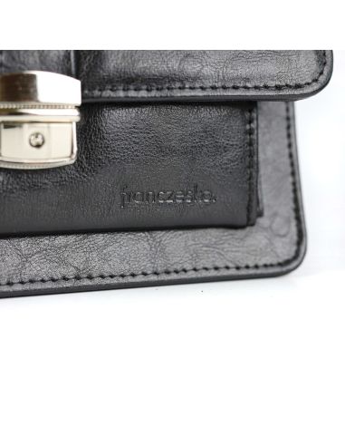 307-Saszetka z klapką-czarna