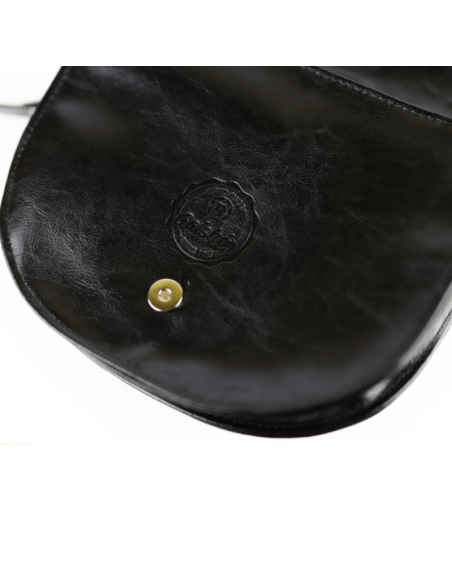 Torebka kopytko-czarna B.