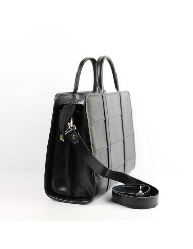 515 Damski kuferek duży pasy - czarny